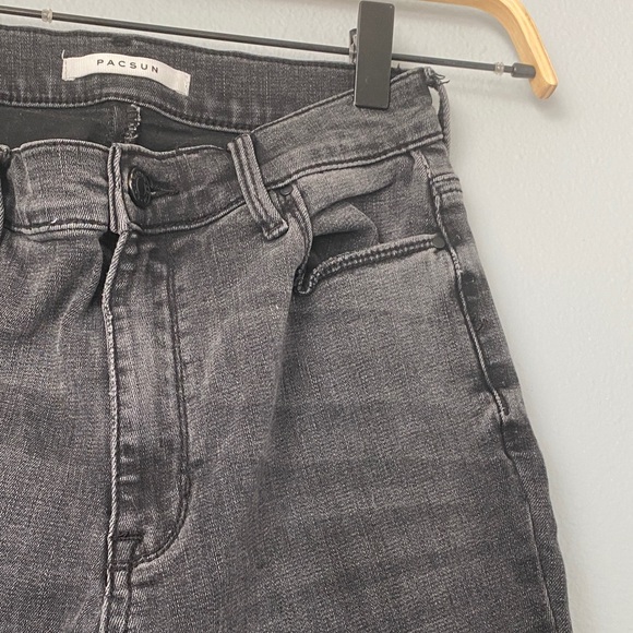 PacSun Charcoal Skinny Jeans for Women - Picture 3 of 7